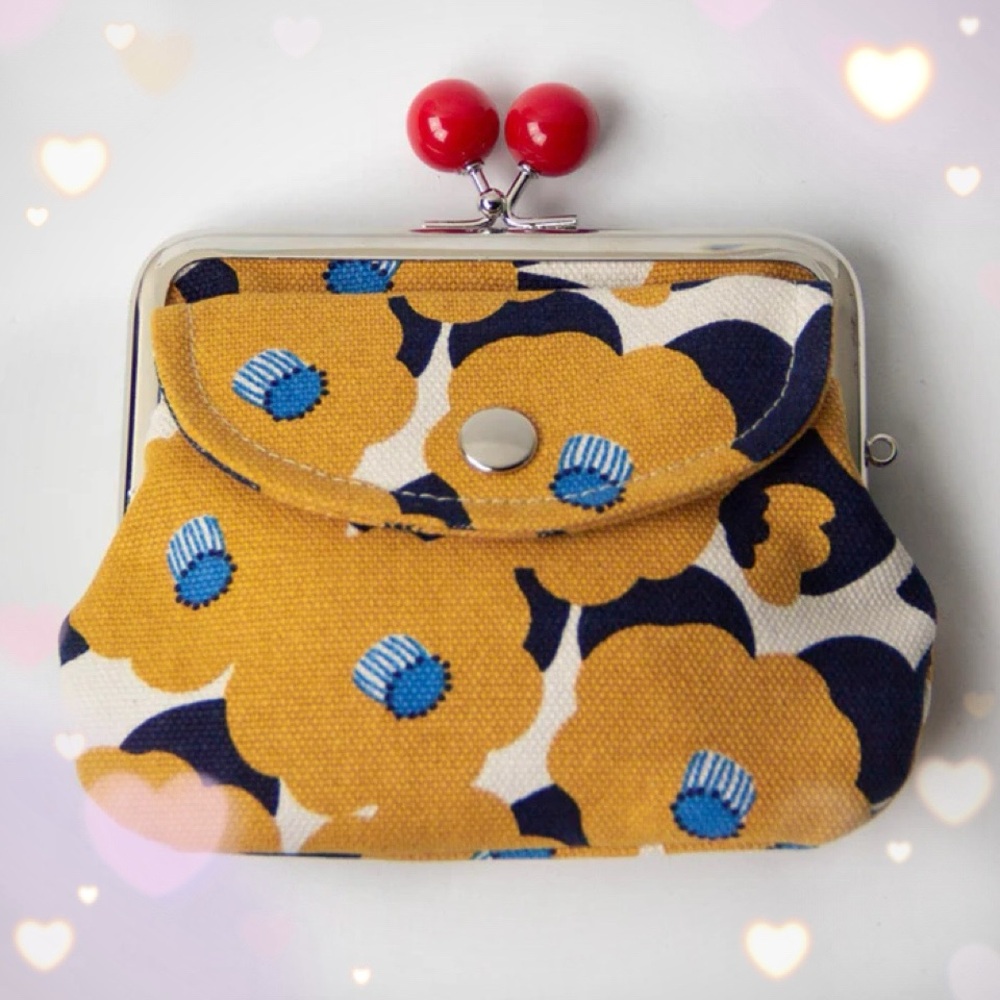 🌸NWT🌸 Wamonoya Kaya Yellow Camellia Gamaguchi - Coin Purse with Double Clasp